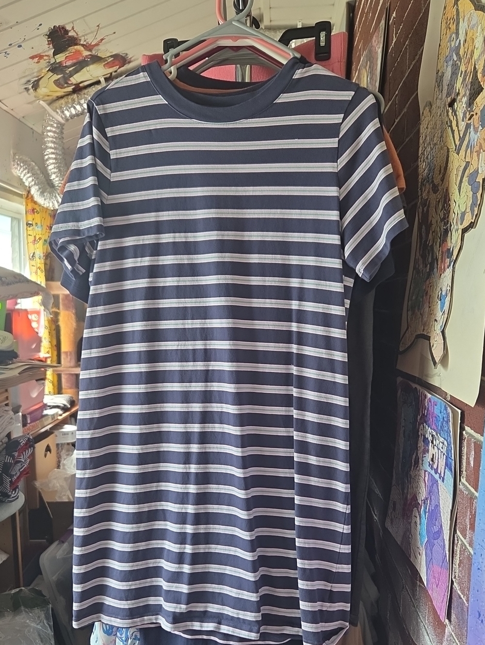 Old Navy Navy and White Striped Short Sleeve T Shirt Dress